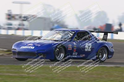 media/Jan-18-2026-CalClub SCCA (Sun) [[8bc6468723]]/Group 5 Race/Turn 1/